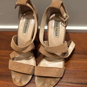 Steve Madden Beige Strappy Sandals